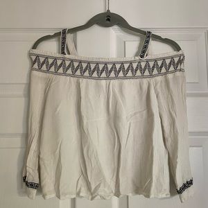 Abercrombie kids off the shoulder top size 11/12